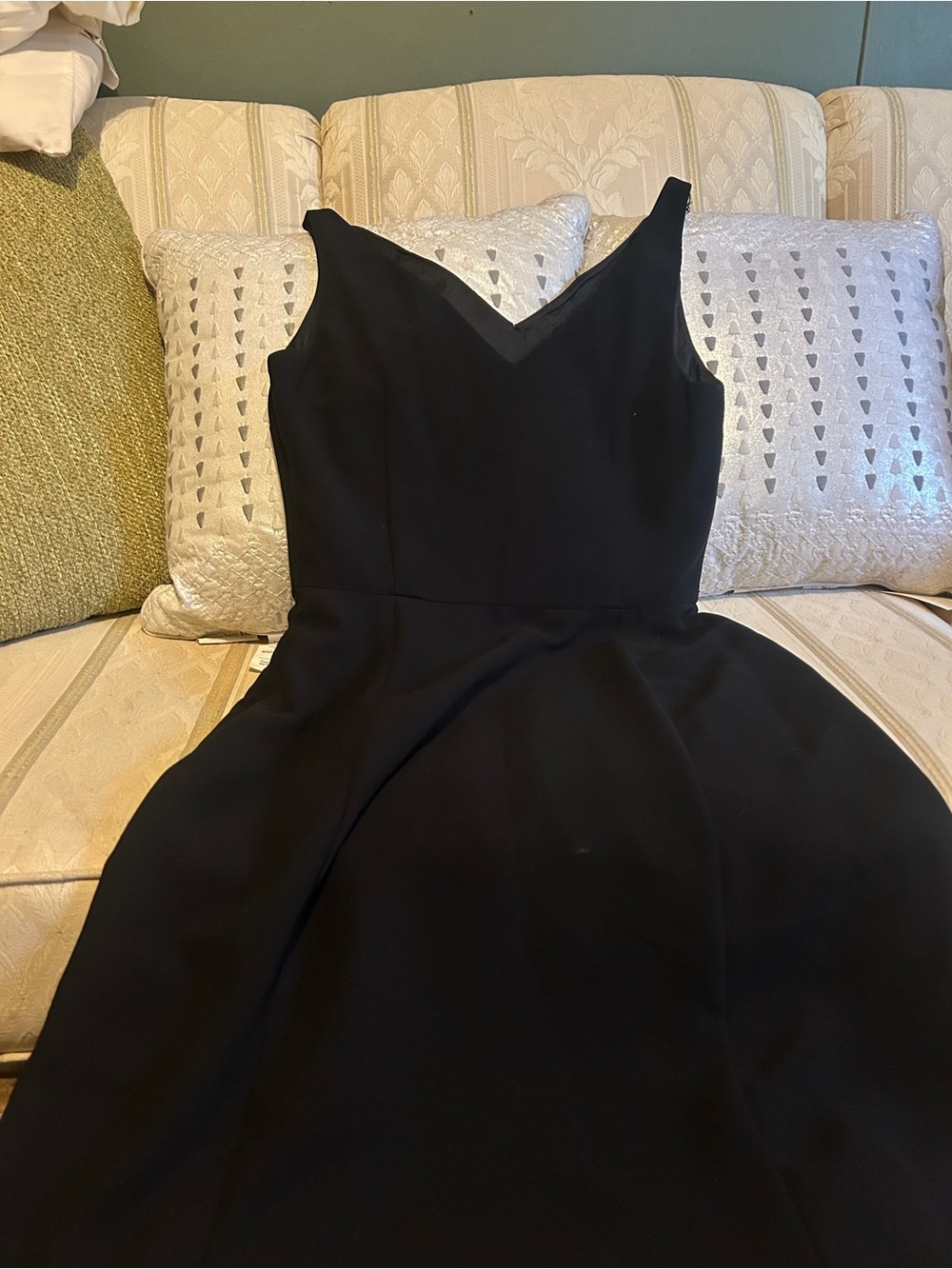 Liz Claiborne Black Sleeveless V-Neck Midi Dress